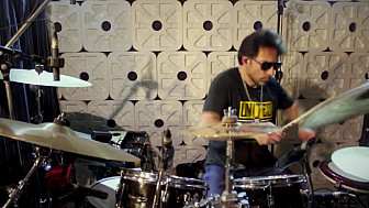 Daft Drums, Julien Tekeyan
