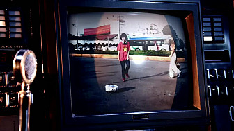 Kelly Clarkson, Stronger, clip